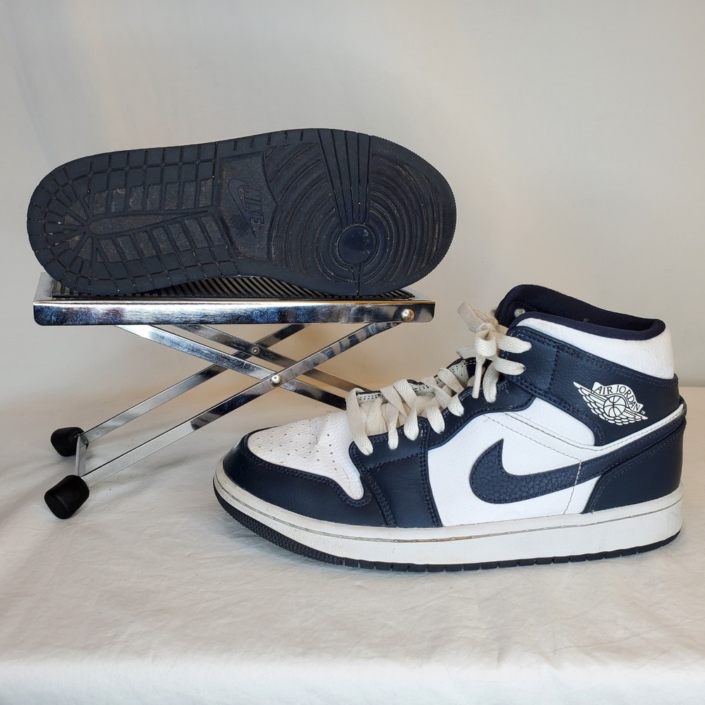 Nike Air Jordan 1 Mid Navy White Retro Basketball Shoe Mens Size 7 Without Box